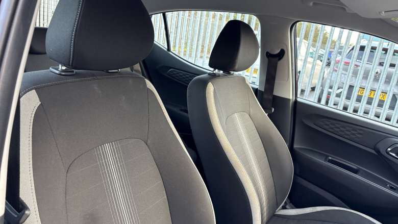 Hyundai i10 1.0 [63] Advance 5dr Auto [Nav] Petrol Hatchback